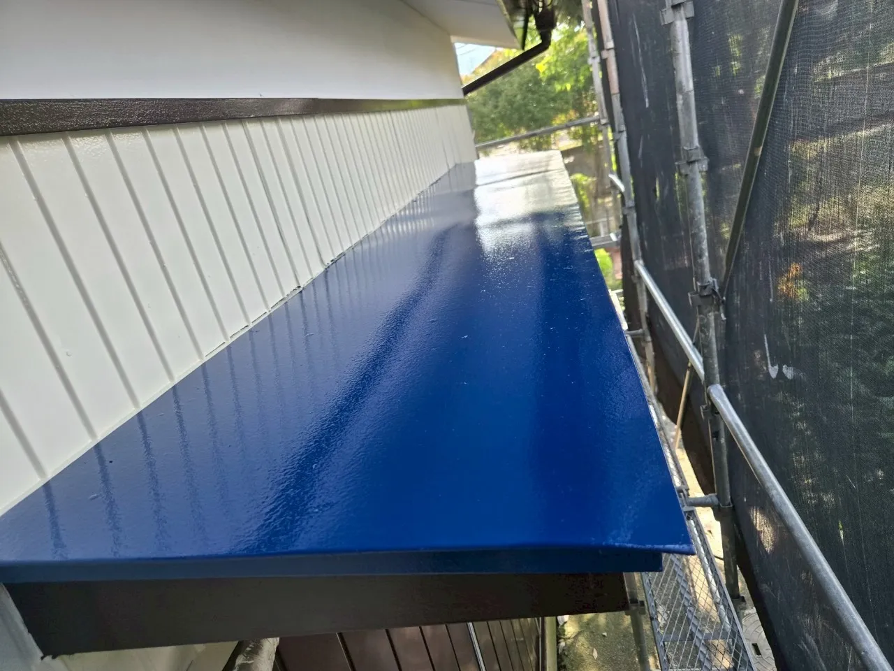 屋根部分塗装後